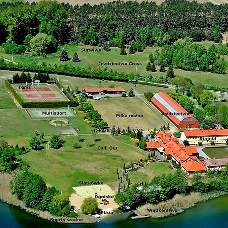 Hotel Sypniewo Margonin Exterior foto