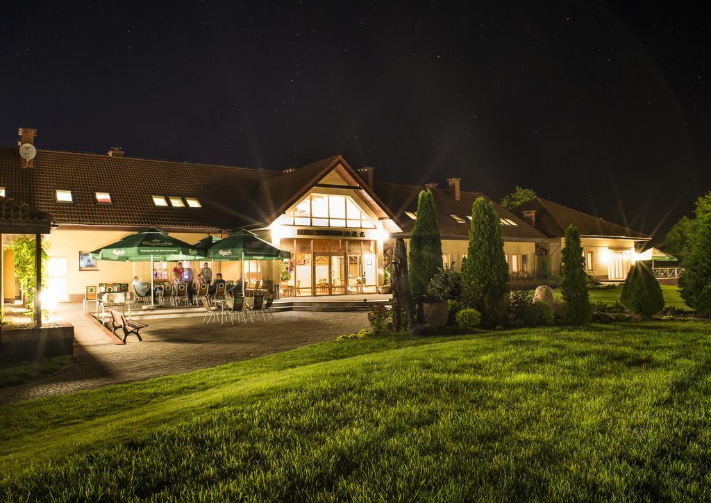 Hotel Sypniewo Margonin Exterior foto
